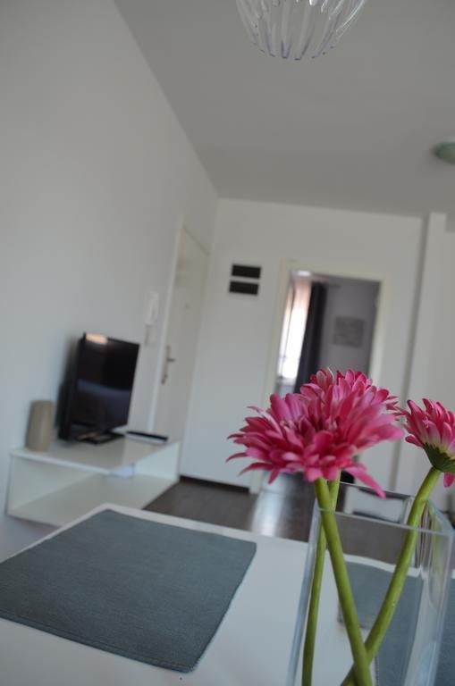 Apartment Meli Sesvete Bagian luar foto